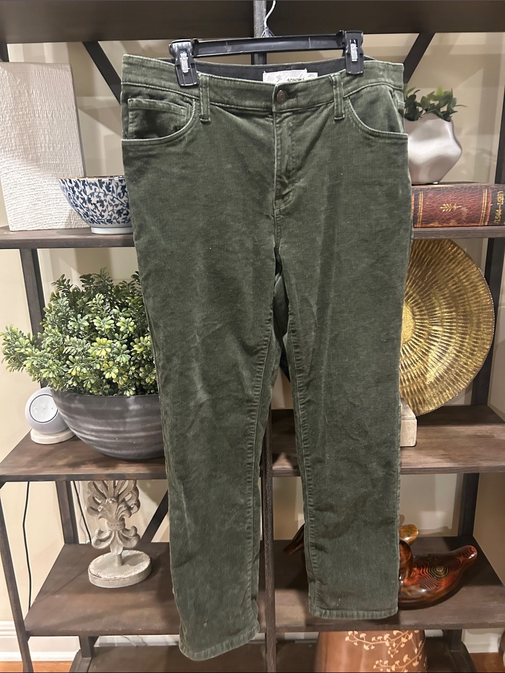Sonoma womens Corduroy Pants in Olive Green